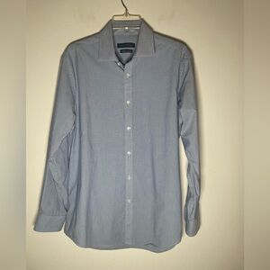 Tommy Hilfiger Athletic fit non-iron shirt button down blue pin stripe 16 32-33